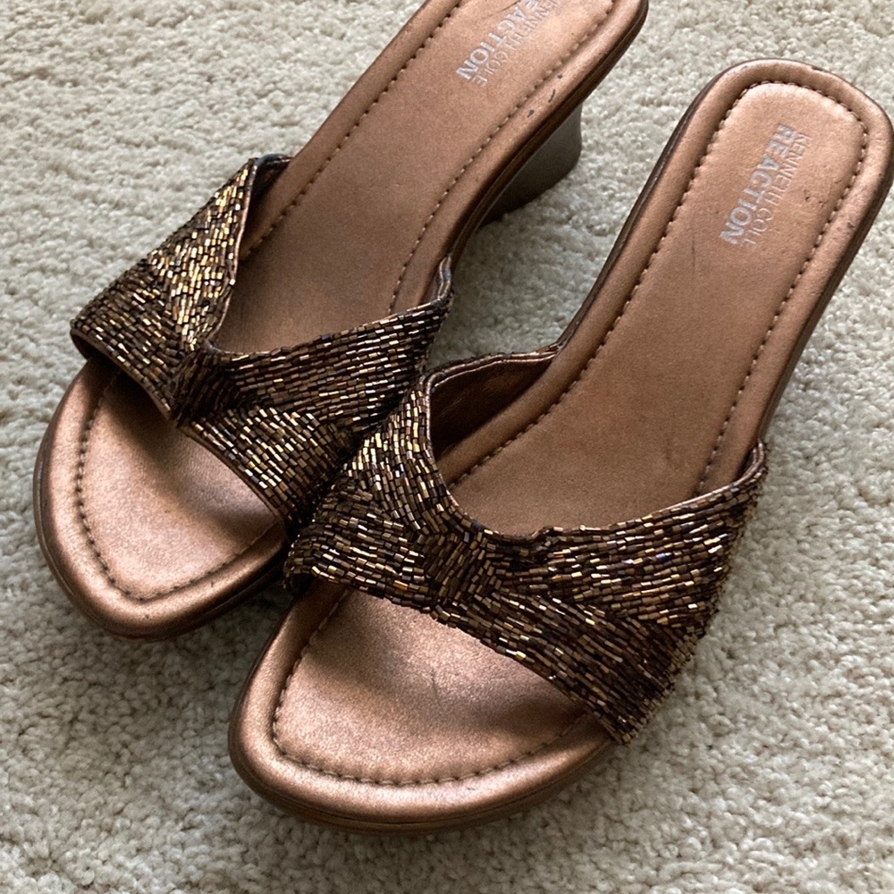 Beaded copper wedge slides, Kenneth Cole. Sz 8.
